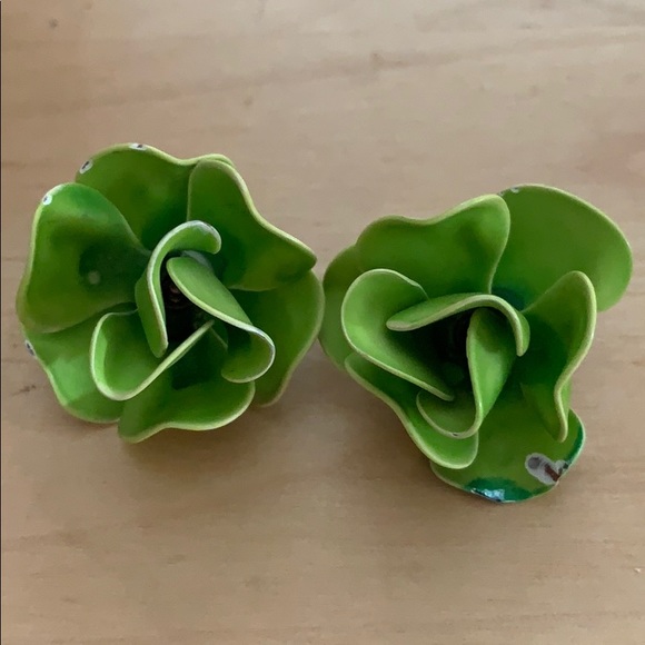 Jewelry - Vintage Flower Clip-On Earrings
